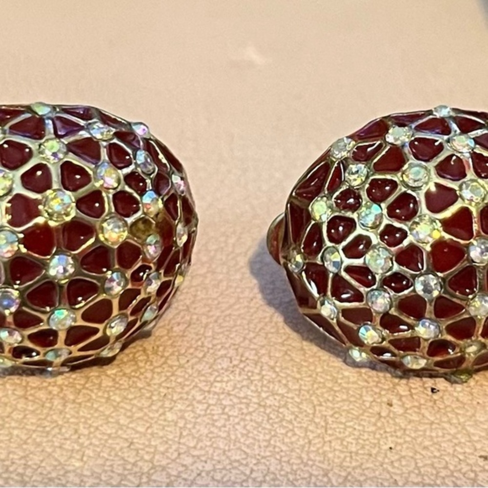 Vintage dome earrings clip on